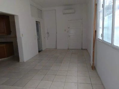Alquiler Casa 3 Dormitorios Punta Carretas con Cochera