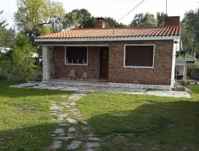 Alquiler Casa 2 Dormitorios Barbacoa y Cochera Pajas Blancas