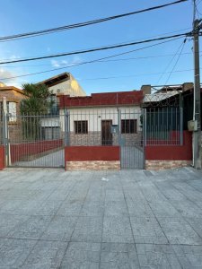 Alquiler Apartamento 2 Dormitorios Buceo con patio y cochera