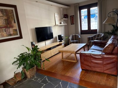 Venta Casa 2 Dormitorios Parque Rodo con patio y parrillero