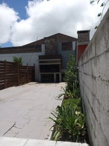 Alquiler Casa 2 Dormitorios Paso Molino Patio y Parrillero