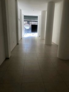 Alquiler Local Comercial 80m2 Cordon sobre Av 18 de Julio