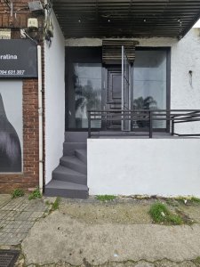  Venta con Renta Local o Vivienda Malvin 75m2 Inversion