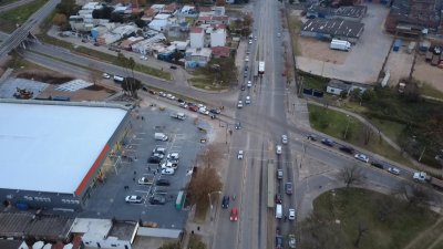 Venta Terreno y Galpon Sayago sobre avenidas Inversion 5300m2