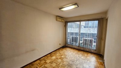 Alquiler y Venta Oficina o Apartamento Cordón 