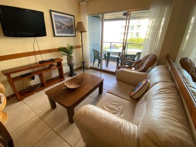 Apartamento frente al mar, Playa Brava