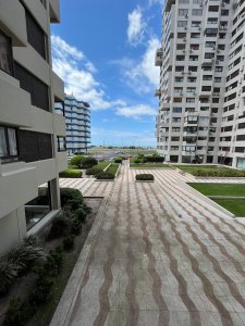 Apartamento en venta de 3 dormitorios en Punta del Este, Brava 