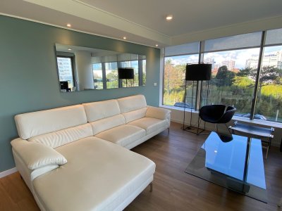 Venta de apto con vista al mar