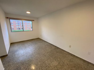 Apartamento en alquiler de 3 dormitorios en Maldonado 