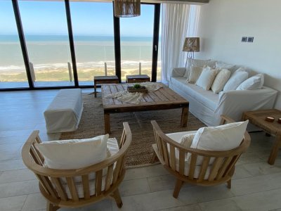 Apartamento primera linea al mar en playa brava