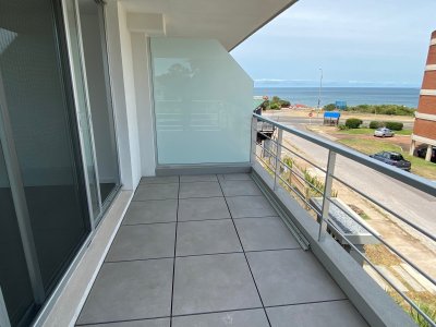 Venta de apto a estrenar  de 2 dormitorios en Punta del Este, Mansa