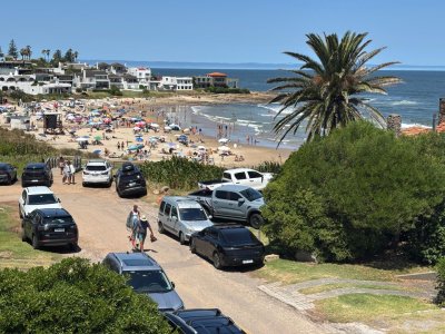 Hermosa casa con vista al mar a metros de Playa Los Cangrejos 