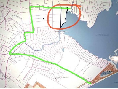 exepcional chacra sobre la Laguna de Jose Ignacio 