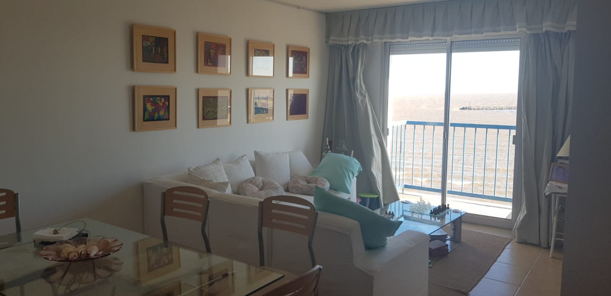 Apartamento con vista al Rio en Colonia