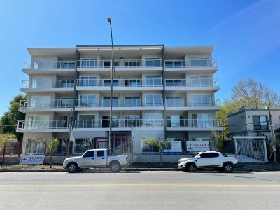 APARTAMENTO EN RAMBLA DE LAS AMERICAS 2º PISO 