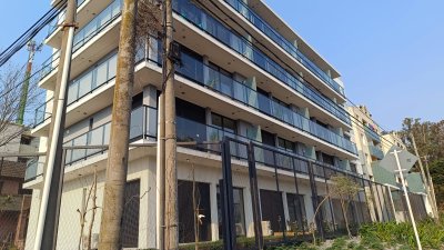  ¡ATENCIÓN! VENTA DISPONIBLE - APARTAMENTO A 1 CUADRA DE LA COSTA 