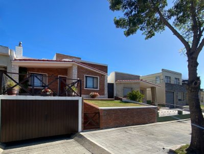 Hermosa Casa En Colonia 