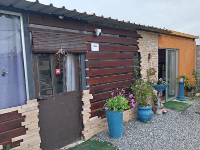 VENTA CASA CON APTO ENTRADA INDEPENDIENTE