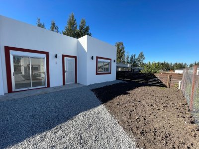 Casa a Estrenar con Piscina 