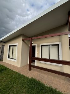 Hermosa  Casa En Las Quintitas, Colonia Del Sacramento 