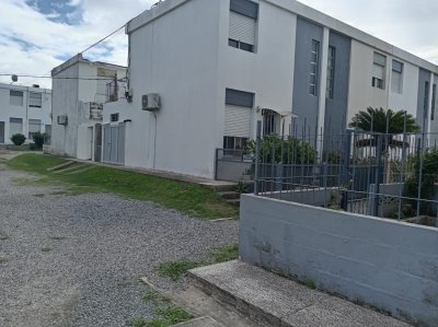 MUY LINDA PROPIEDAD 2 DORMITORIOS AMOBLADA 