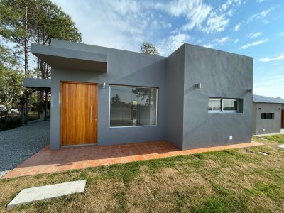 ¡Tu Nuevo Hogar te Espera en Colonia del Sacramento!