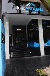 Hermoso local Zona céntrica en Alquiler 