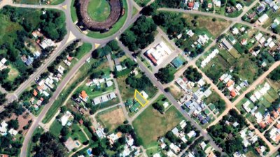 Terreno a metros de Plaza De Toros - Colonia