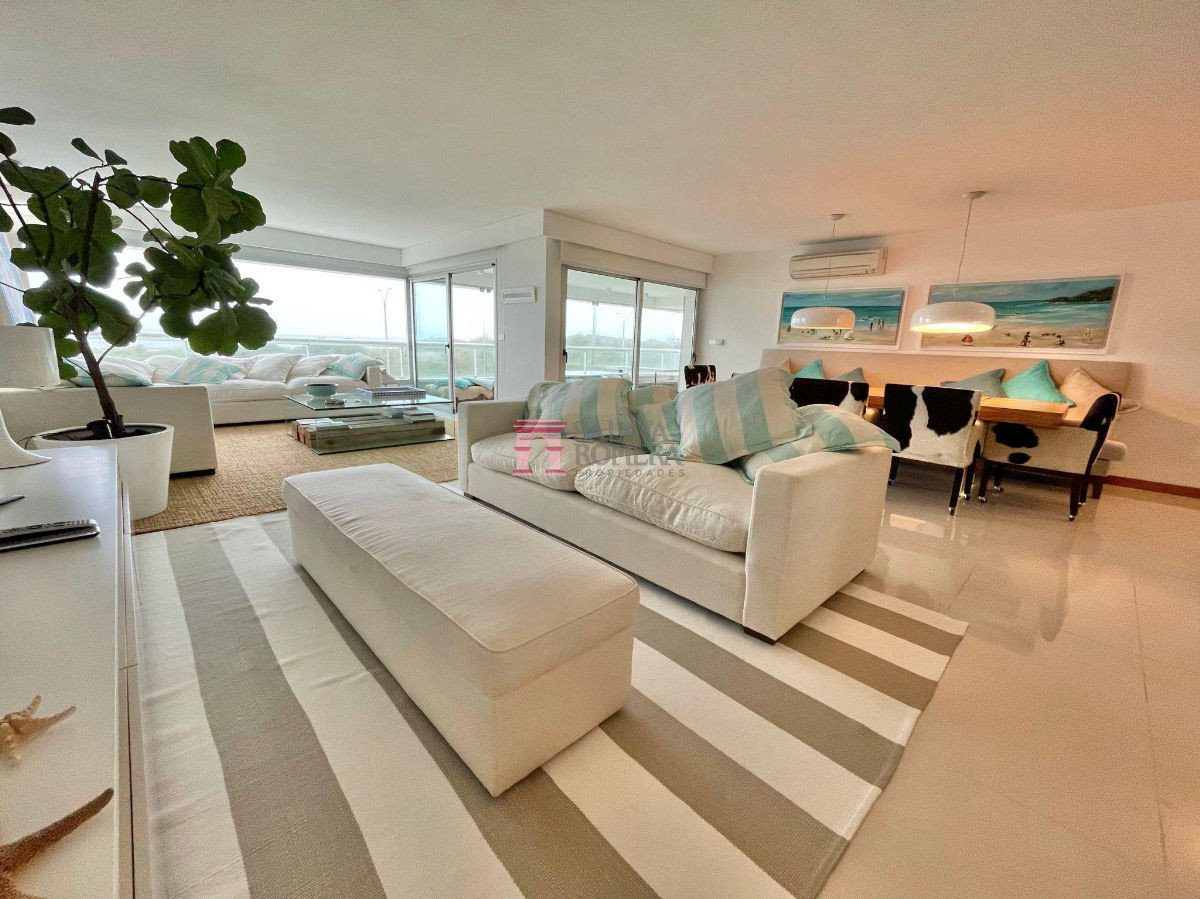 Brava - GoPunta - Portal Inmobiliario de Punta del Este - Maldonado