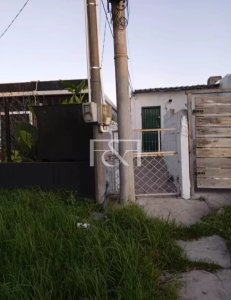 Vende apartamento independiente , 1 dor, frente, fondo . Cerro