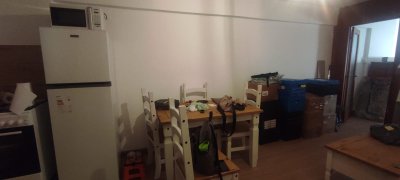 Se vende monoambiente en pleno centro de 18 de Julio.