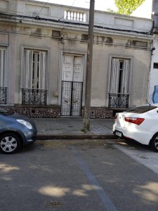 VENTA CASA 3 DORMITORIOS EN TRES CRUCES