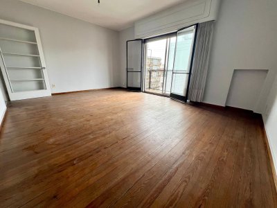 Apartamento 2 dormitorios + servicio en venta cordon centro oportunidad oficina 