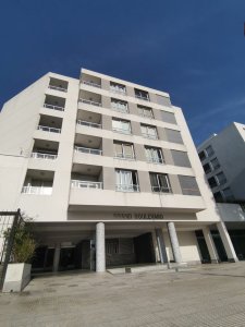 Alquiler apartamento 2 dormitorios la comercial 