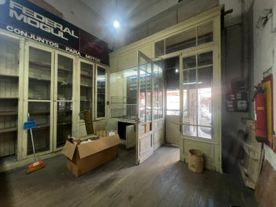 Alquiler local comercial centro Montevideo 
