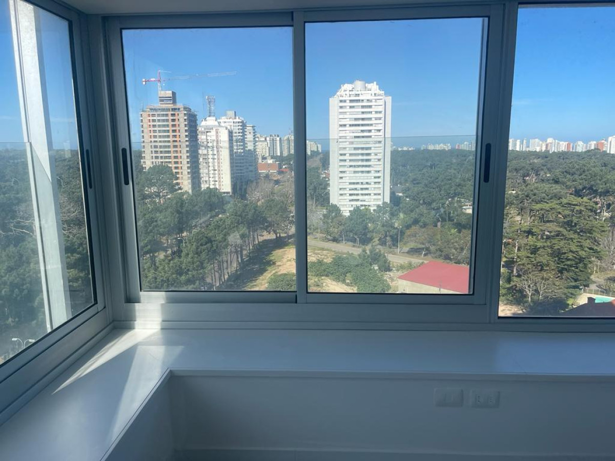 Departamento en venta y alquiler en Punta Del Este