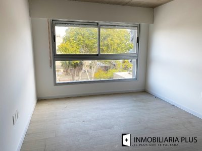 1 Dormitorio En Pocitos Con Financiación, Lavadero, Terrazas, Parrillero, Salón De Usos Múltiples Y 