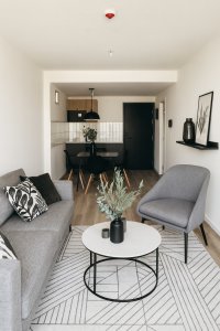 Alquiler de apartamento en Parque Rodó con Gym, Barbacoa, Co-work, sala de estudios a pasos de la Rambla.