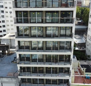 Venta de Apartamento de 72 m2 a estrenar con 2 Dormitorios en Cordón con garaje doble C896-1005