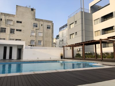 Vendo Apartamento en Península de Punta del Este con piscina climatizada, Garaje, Gym y más C975106