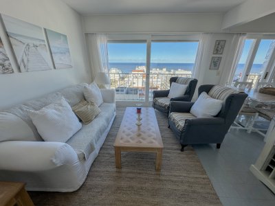 Apartamento Kennedy en alquiler con hermosas vistas al mar!