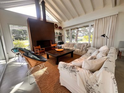 Casa esquinera en Pinar del Faro