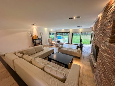 Hermosa casa en ubicacion estrategica