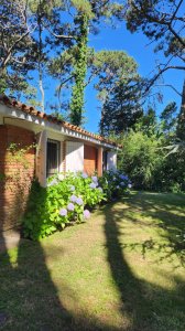 Casa en alquiler de verano a pasos de playa mansa