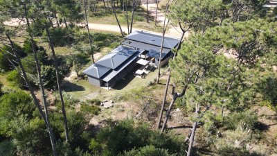 Exclsuiva casa en Reserva de Montoya - La Barra 