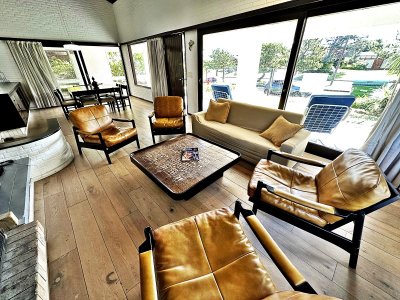 Casa a metros del mar en Playa Mansa