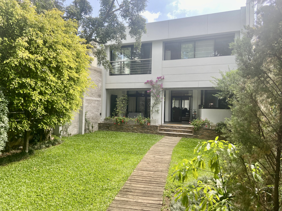 Casa en Punta Carretas, Ideal Empresa Salida a 2 calles