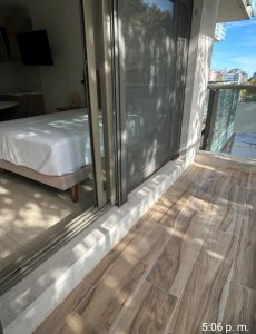 ALQUILER APARTAMENTO MONOAMBIENTE PUNTA CARRETAS TERRAZA GRANDE TODO NUEVO!