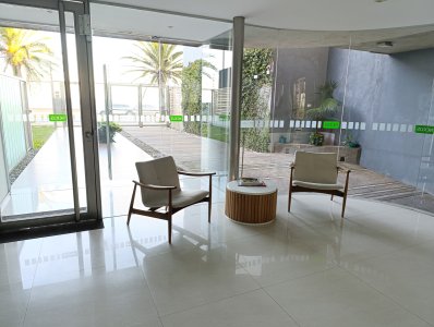ALQUILER APARTAMENTO 2 DORMITORIOS PRIMERA LINEA MAR ! 