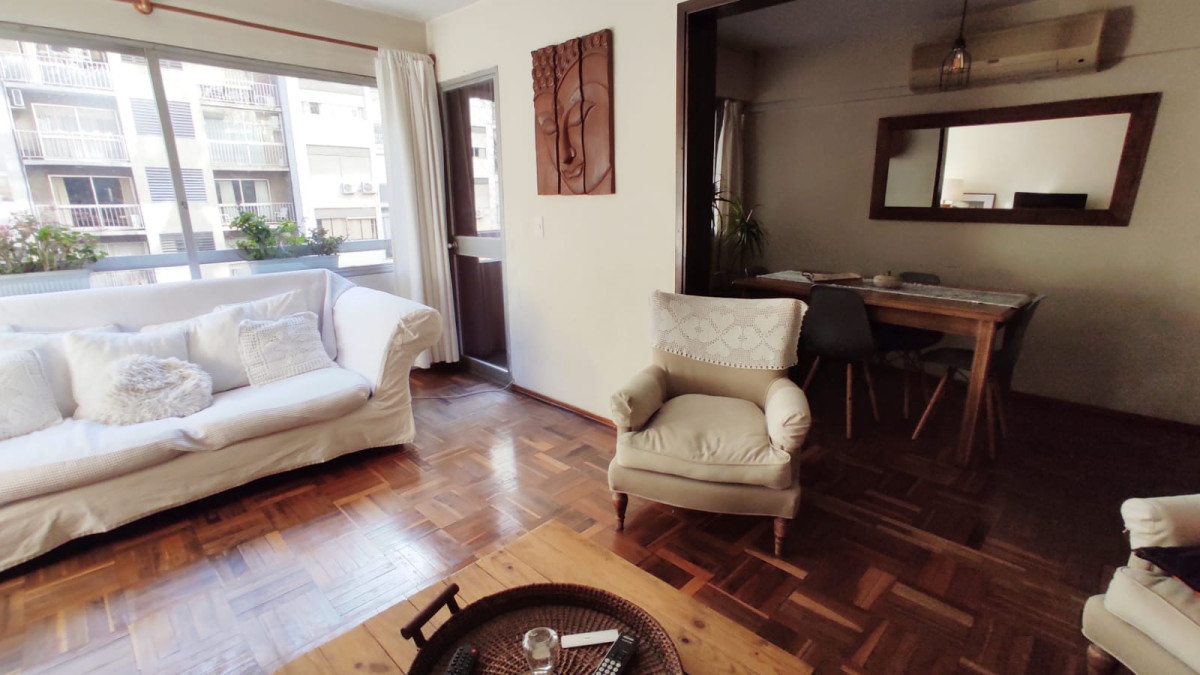 BAJO DE PRECIO !!! VENTA APARTAMENTO POCITOS TRES DORMITORIOS TERRAZA AL FRENTE Y TERRAZA LAVADERO, COCINA DEFINIDA